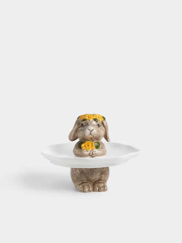 Блюдо на ножке, 24х19 см, керамика D, молочно-бежевое, Кролик в цветочном венке, Rabbit in narcis, image-0