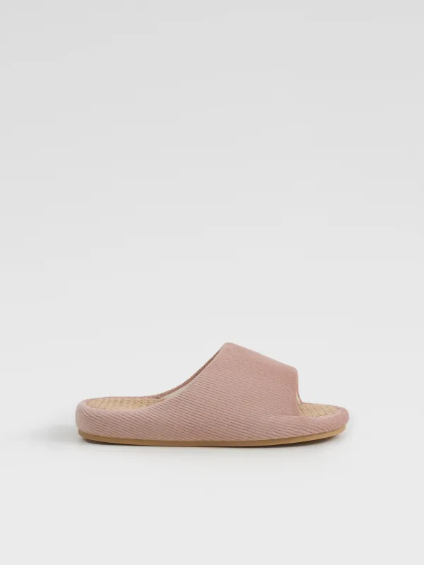 Тапочки женские, Isla, image-0