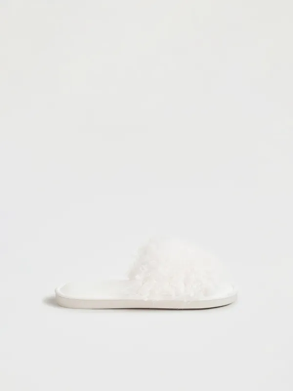 Тапочки домашние, молочные, Downy, image-0