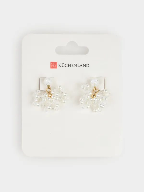 Серьги-пусеты, 3 см, 2 шт, акрил/стекло/металл, молочные, Цветок из бусин, Pearl, image-3