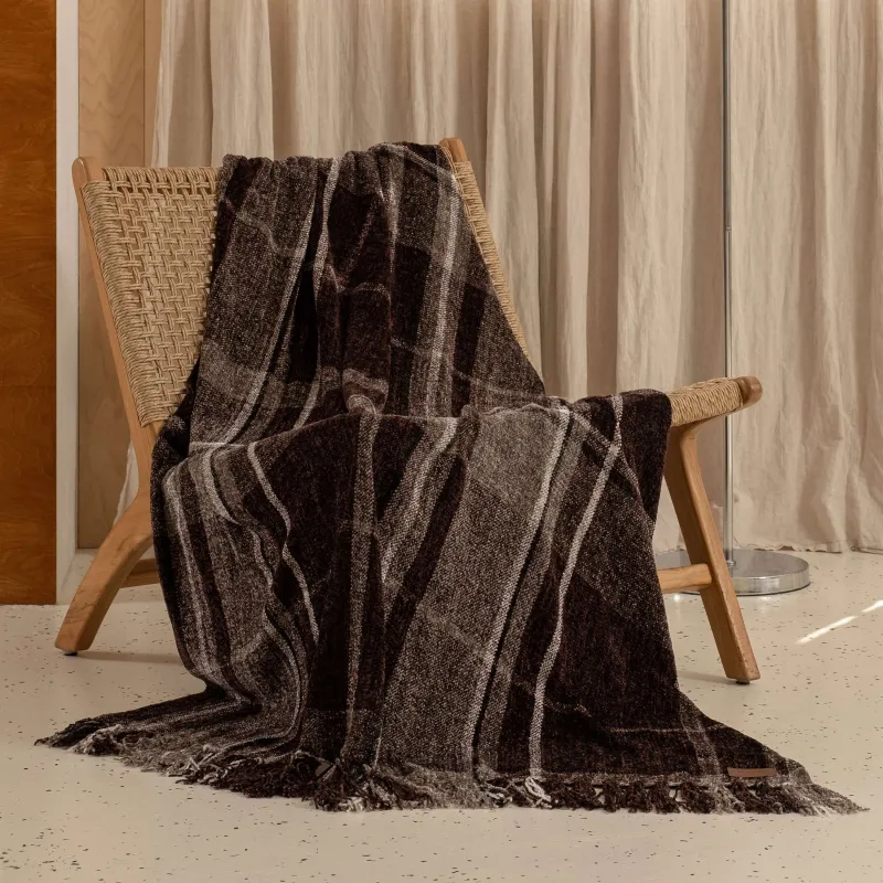 Плед, 130х170 см, с бахромой, шенилл, коричневый, Клетка, Hazel