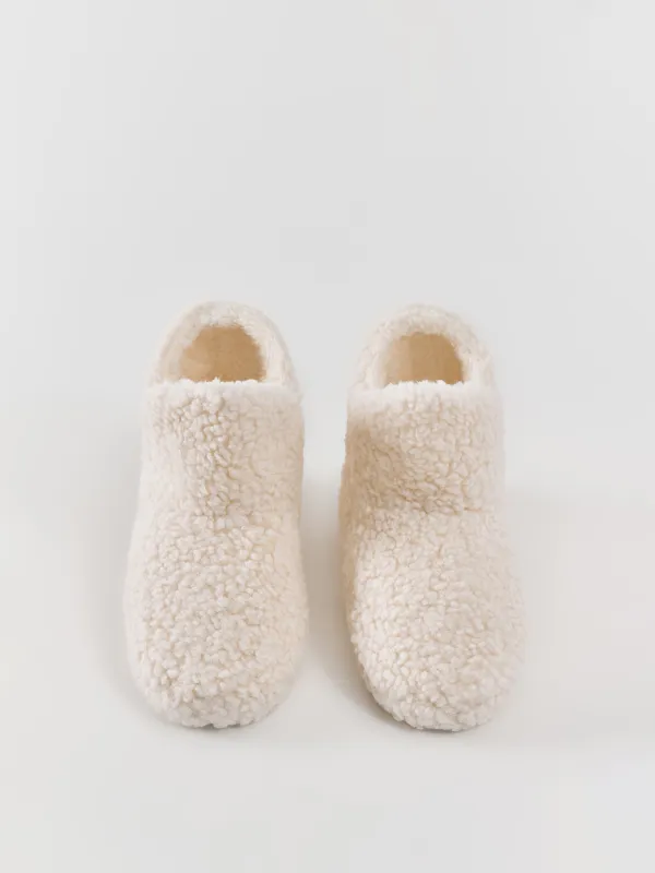 Тапочки женские, домашние, высокие, шерпа, молочные, Cozy winter, image-1