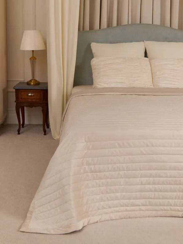 Покрывало, 220х240 см, стеганое, вельвет/микрофибра, бежевое, Полосы, Stitch velvet, image-3