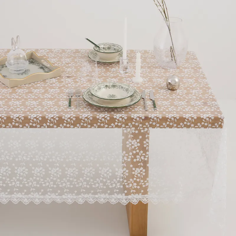 Скатерть, 160х160 см, с кружевом, полиэстер, белая, Ажурные цветы, Lace flowers