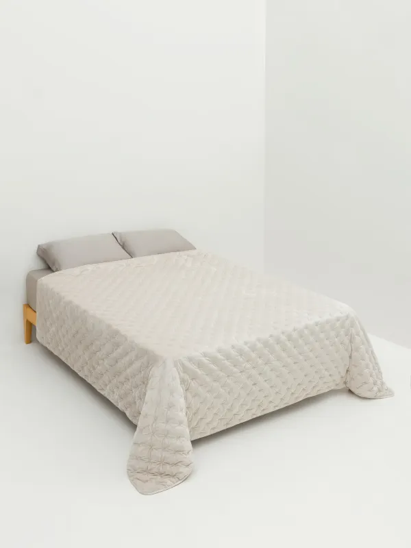 Покрывало, 220х240 см, стеганое, вельвет/микрофибра, молочное, Линии, Stitch velvet, image-1