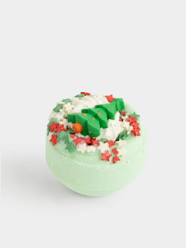 Бомбочка для ванны, 130 гр, с игрушкой, зеленая, Мандарин и хвоя, Елка, Christmas spa, image-1