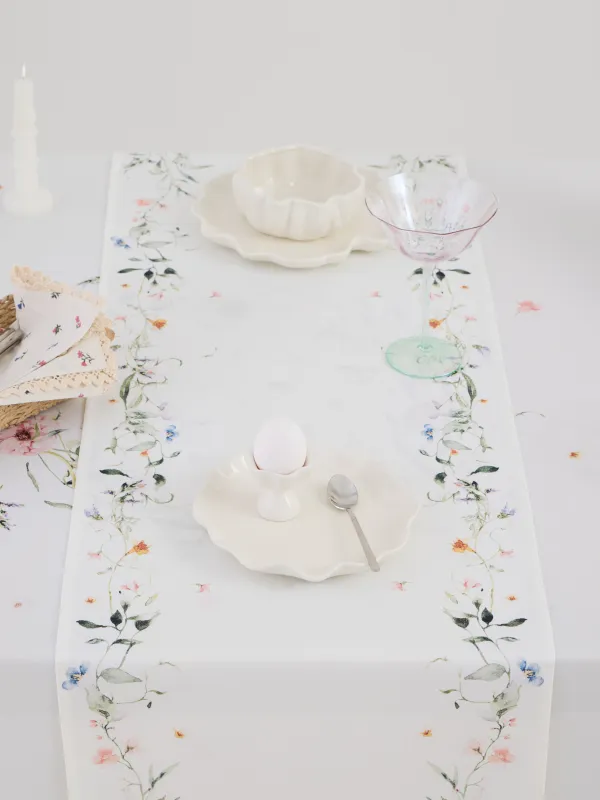 Дорожка настольная, полиэстер, белая, Rabbits in flower, image-3