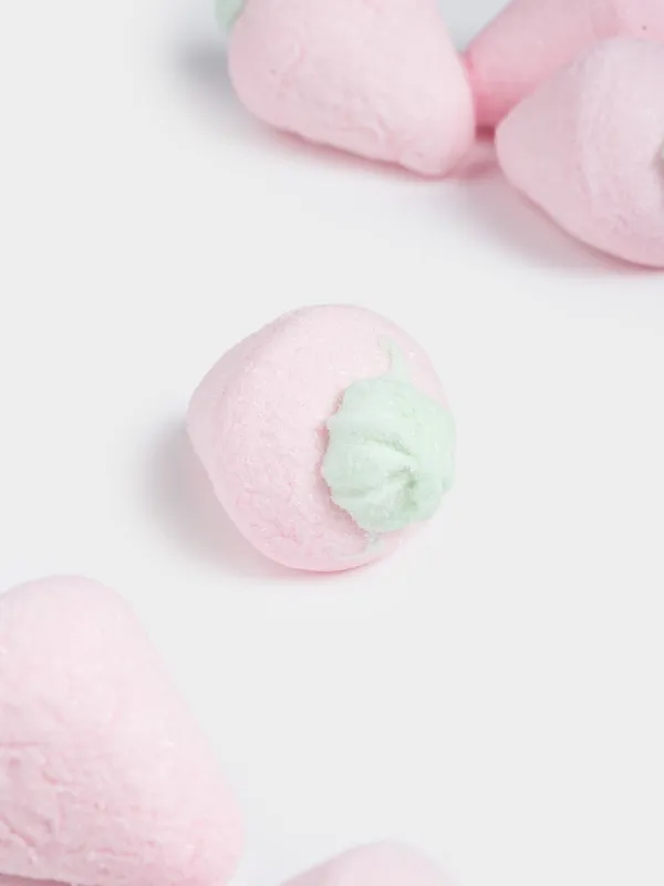 Маршмеллоу, 60 гр, фигурное, с начинкой, Клубника, Sweet life, image-2