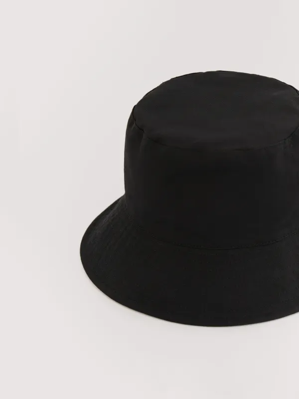 Панама, 57 см, единый размер, двусторонняя, хлопок, черная/молочная, Shore, image-1