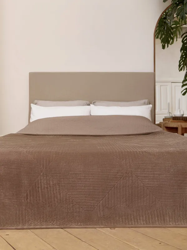 Покрывало, 220х240 см, стеганое, вельвет/микрофибра, коричневое, Ромбы, Stitch velvet, image-1