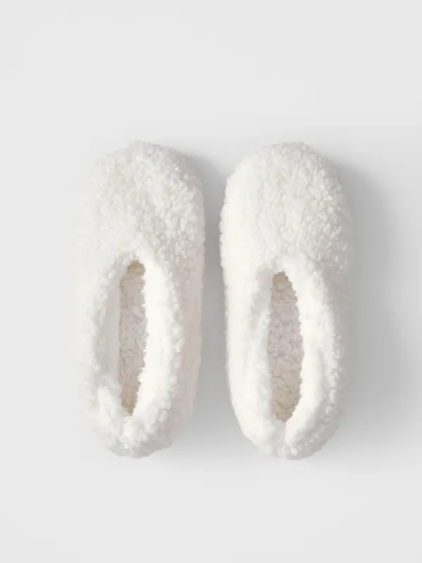 Тапочки-носки домашние, молочные, Cozy plush, image-1