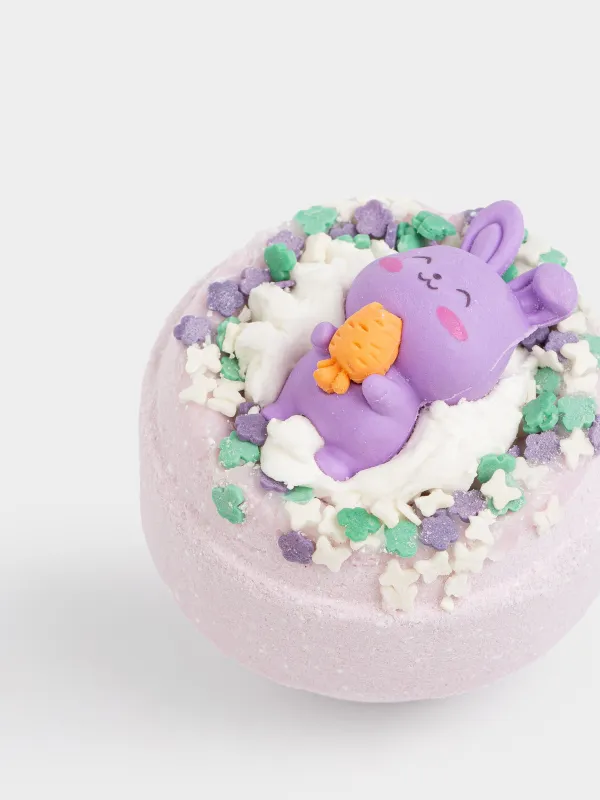 Бомбочка для ванны, 130 гр, с игрушкой, в ассортименте, сиреневая, Сирень, Зайка, Friends spa, image-2