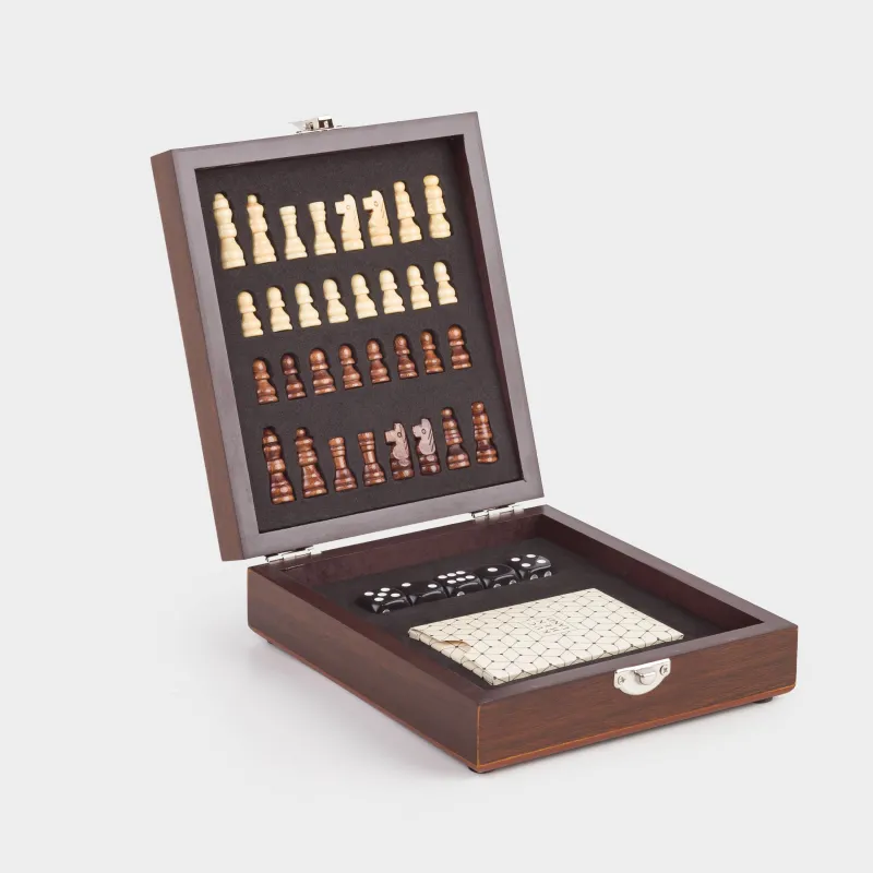 Набор настольных игр, 17х15 см, карты/кости/шахматы, дерево/пластик, Sabal, image-0