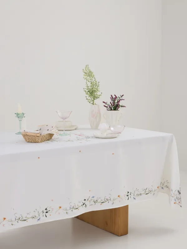 Скатерть, 170х250 см, полиэстер, белая, Кролики и цветы, Rabbits in flower, image-3