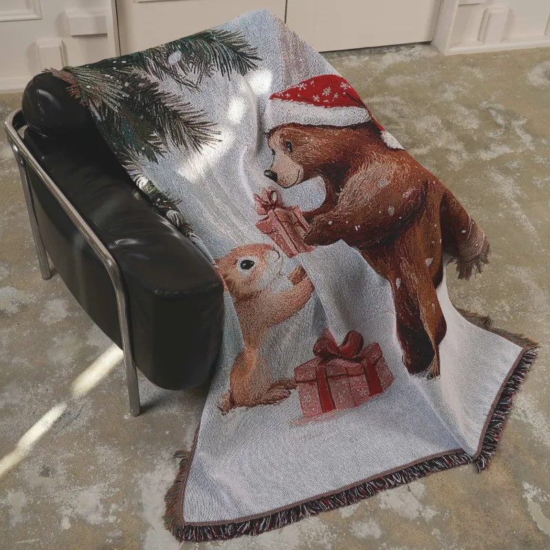 Плед, 130х170 см, с бахромой, гобелен, Мишка и зайка с подарками, Friends forest