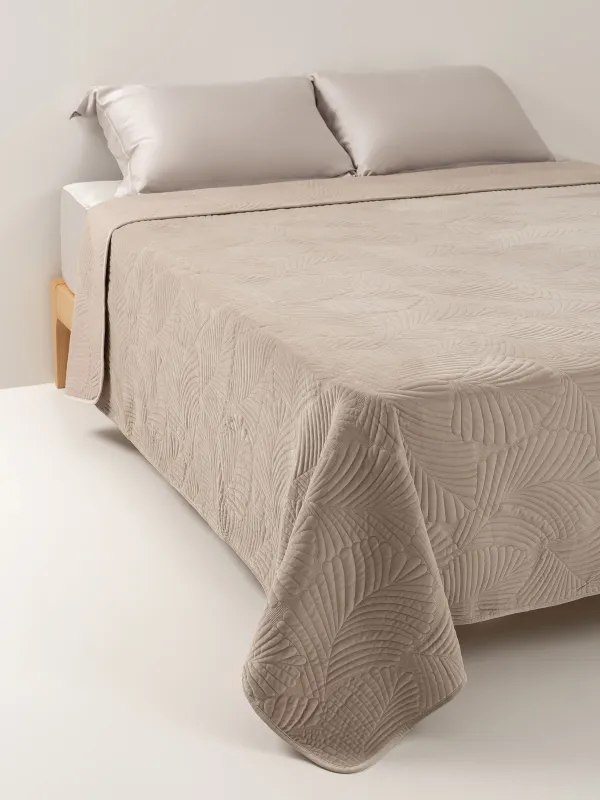Покрывало, 240х260 см, стеганое, полиэстер, бежево/серое, Пальмовый лист, Stitch velvet, image-0