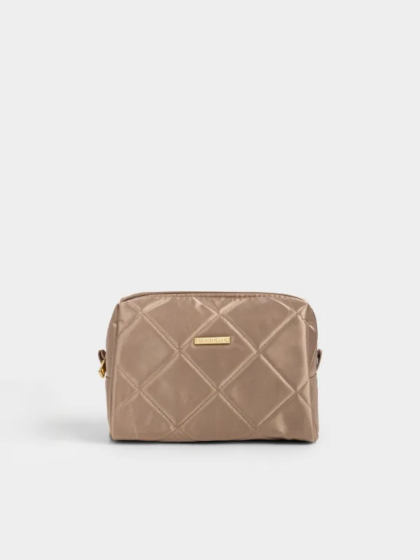 Косметичка, 21х13 см, стеганая, сатин, молочная, Quilted silk, image-0