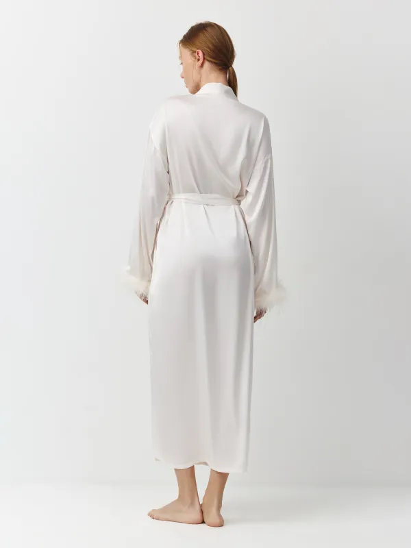 Халат женский, с длинным рукавом, полиэстер/перо, молочный, Adria, image-3