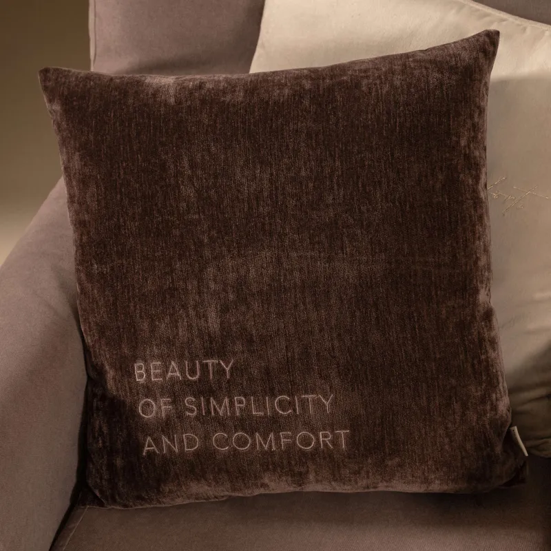 Подушка декоративная, 45х45 см, шенилл/вельвет, коричневая, Chenill
