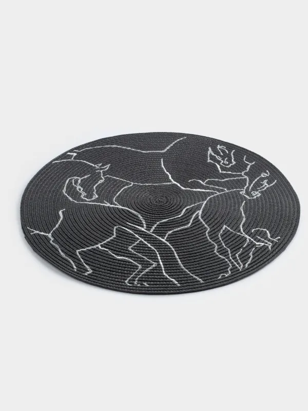 Салфетка под приборы, 38 см, полиэстер, круглая, темно-серая, Лошади, Circle embroidery, image-1
