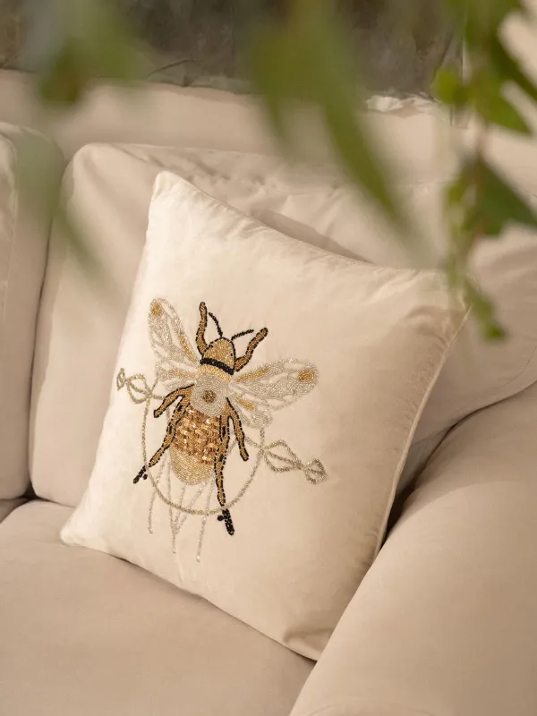 Подушка декоративная, 50х50 см, вельвет/бисер, молочная, Шмель, Bugs, image-5