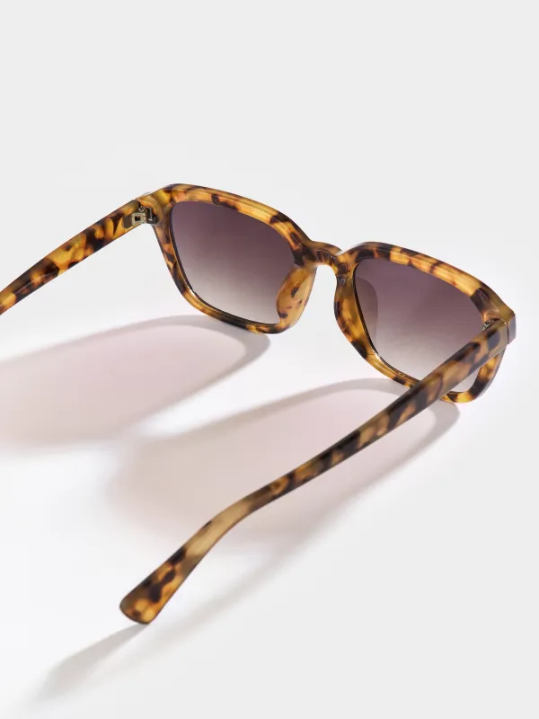 Очки солнцезащитные, пластик, прямоугольные, черепаховые, Eyewear, image-4