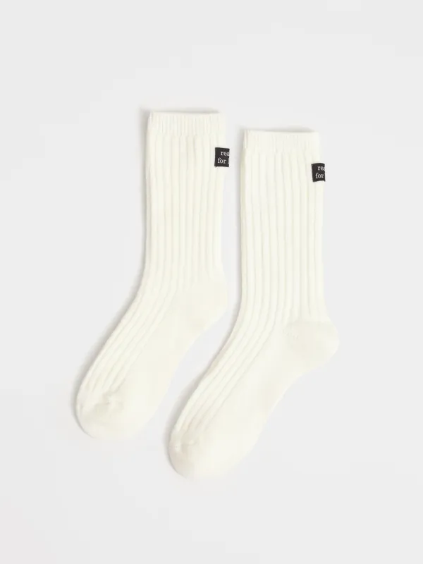 Носки женские, с нашивкой, молочные, Acrylic warm, image-3