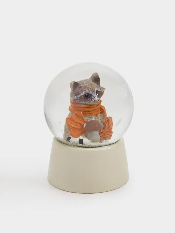 Снежный шар, 6 см, стекло/полирезин, молочный, Енот с грибом, Forest animals, image-1