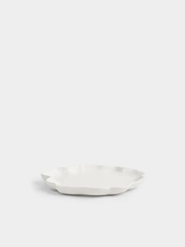 Тарелка закусочная, 24 см, керамика D, молочная, Волнистый край, Crumple, image-2