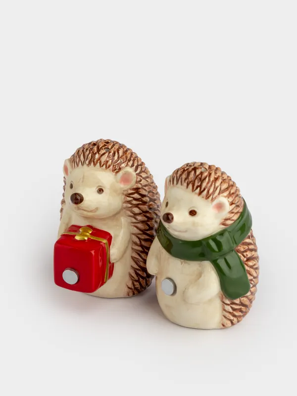 Набор для соли и перца, 8 см, с магнитом, керамика D, Ежи с подарком, Hedgehog christmas, image-2