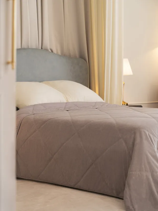 Покрывало, 220х240 см, стеганое, букле/микрофибра, серое, Boucle, image-3