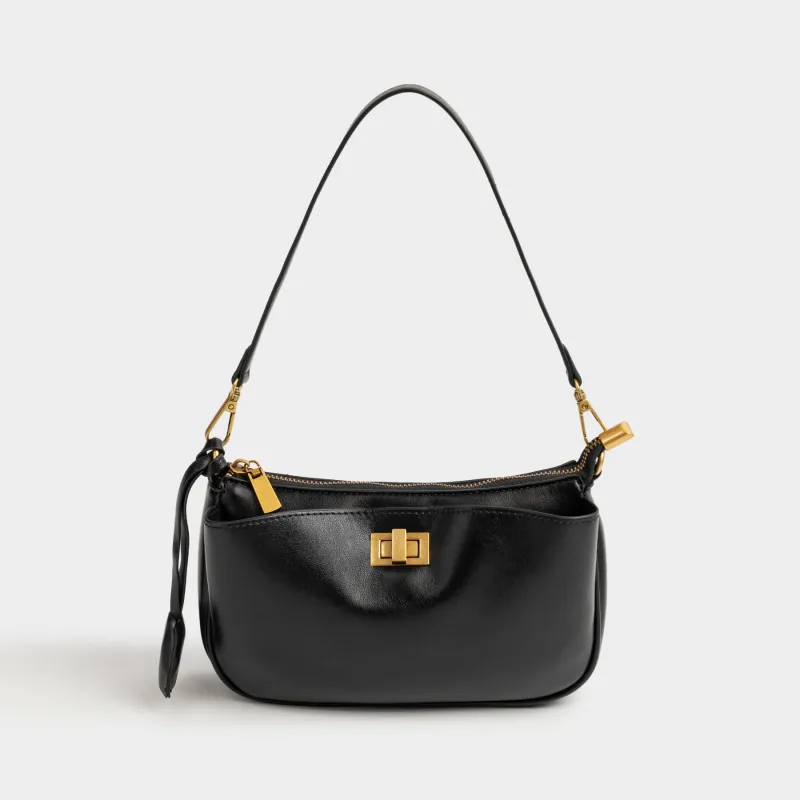 Сумка женская, 23х13 см, с ручкой и плечевым ремнем, с брелоком, полиуретан, черная, Force