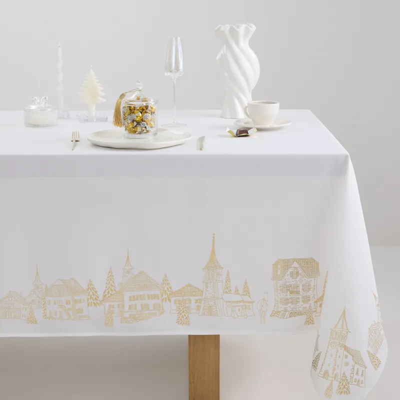 Скатерть, 170х250 см, полиэстер, молочная, Золотистые дома, Bowery