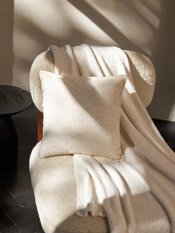 Подушка декоративная, 45х45 см, букле/вельвет, молочная, Boucle, image-2