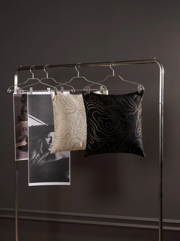 Подушка декоративная, 45х45 см, жаккард/вельвет, черная, Золотистые линии, Abstract, image-9