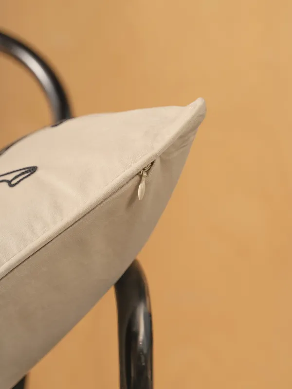 Подушка декоративная, 45х45 см, вельвет, молочно-черная, Лошади, Velvet, image-5