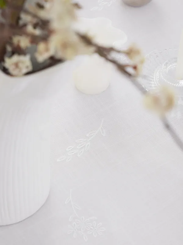 Скатерть, 170х250 см, полиэстер, с рюшами, белая, Цветочные ветви, Wavy branches, image-2