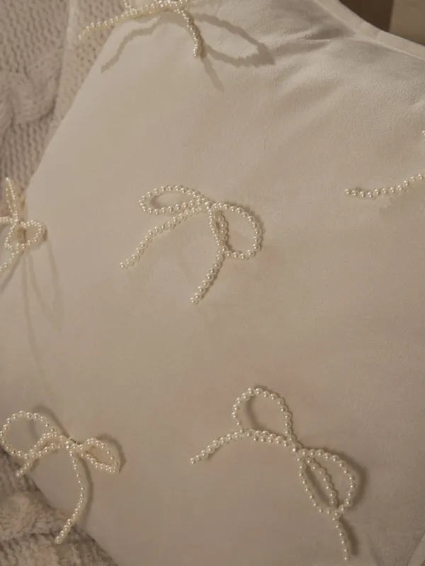 Подушка декоративная, 45х45 см, вельвет/бисер, молочная, Банты, Pearl bow, image-3