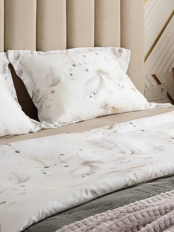 КПБ евро, тенсель 300 ТС, молочный, Цветы с ягодами, Tencel, image-2