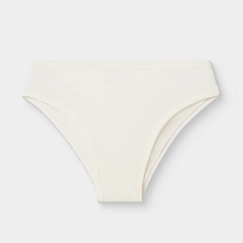 Трусы женские, р. L, полиамид/эластан К, молочные, Слипы, Yufemi