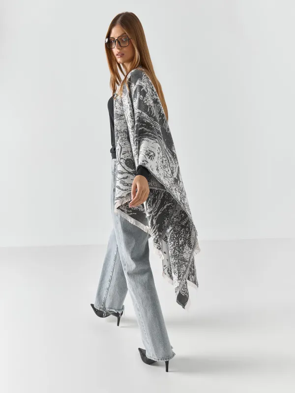 Пончо с бахромой, двустороннее, молочно-серое, Poncho, image-2