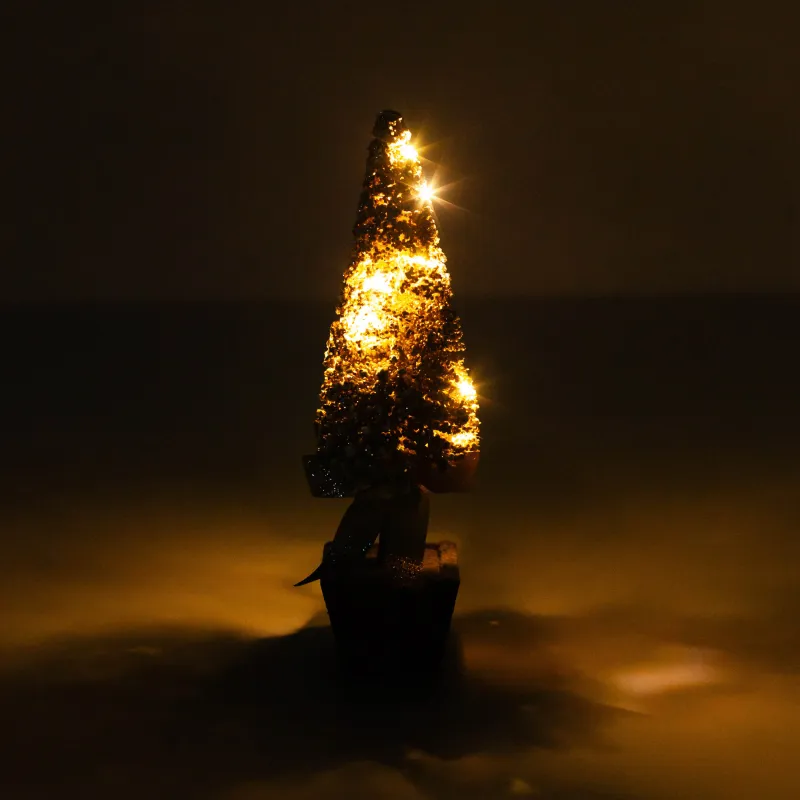 Ель искусственная, 42 см, с подсветкой, в деревянном горшке, пластик/дерево, шампань, Frosty sparks, image-6