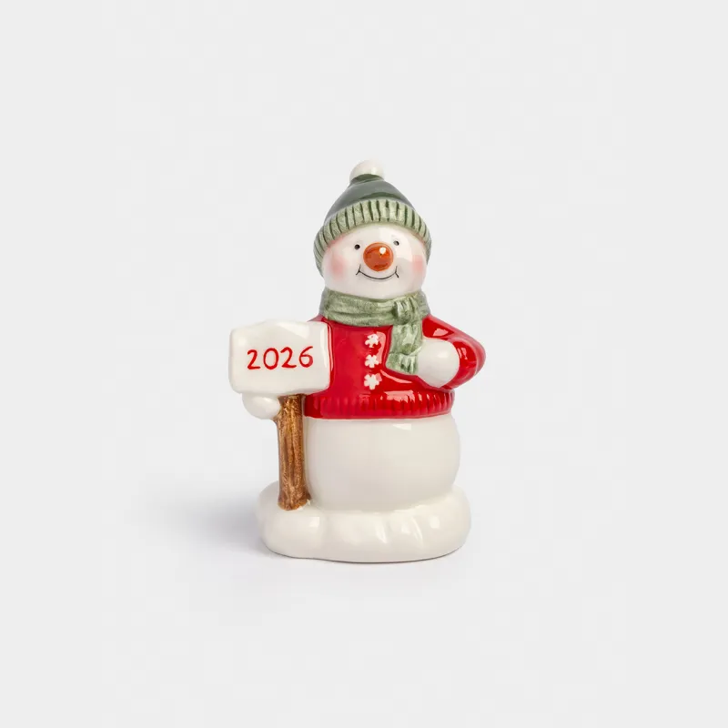 Статуэтка, 9 см, керамика D, зелено-красная, Снеговик со знаком, Snowy