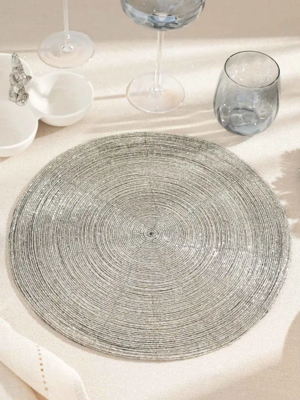 Салфетка под приборы, 36 см, бисер, круглая, светло-серебристая, Shiny beads, image-2