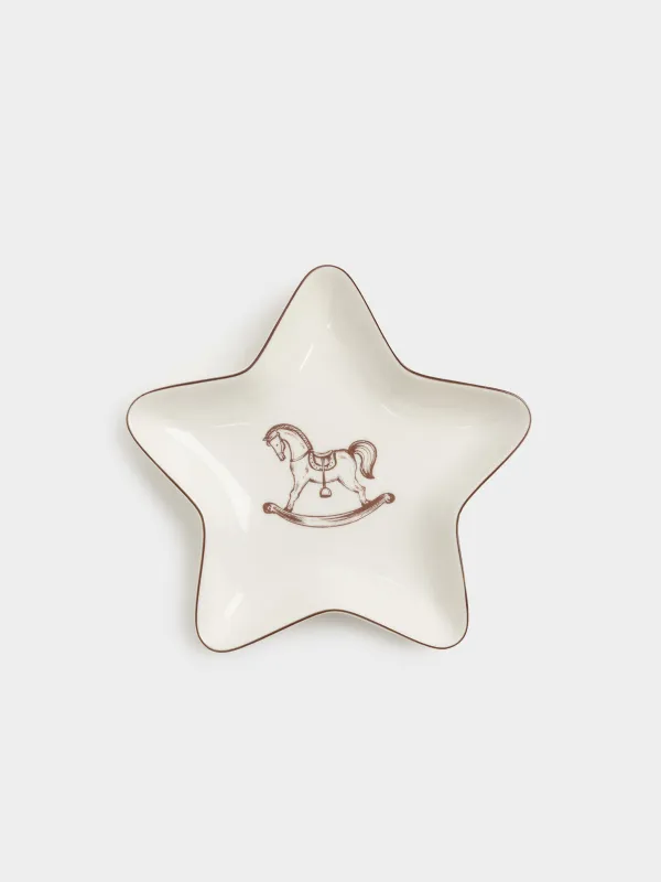 Блюдо, 18 см, фарфор N, бело-бордовое, Звезда, Лошадка-качалка, Christmas lace, image-0