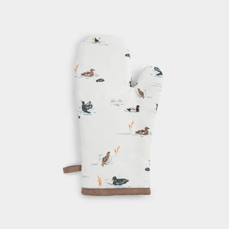 Прихватка-варежка, молочная, Ducks in pond