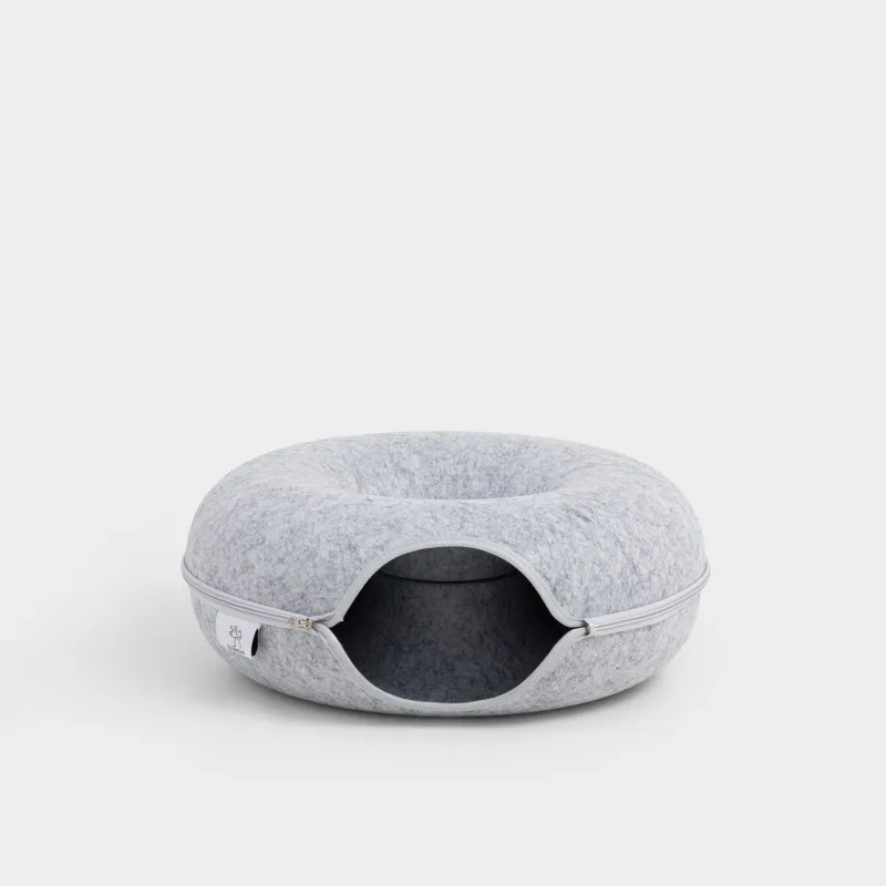 Лежак-домик для кошек, 50х50х20 см, фетр, круглый, серый, Favorite pet