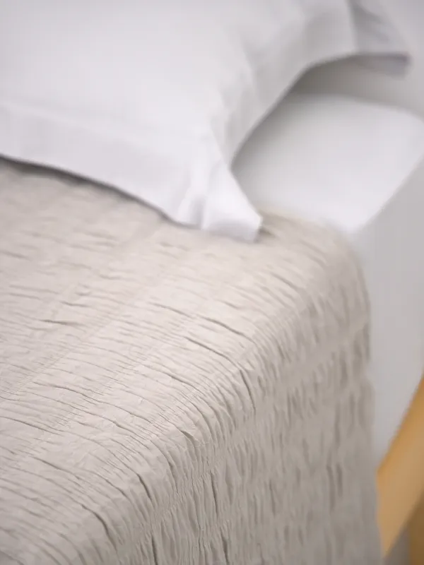 Покрывало, 220х240 см, стеганое, полиэстер/микрофибра, бежево-серое, Полосы, Stitch, image-2