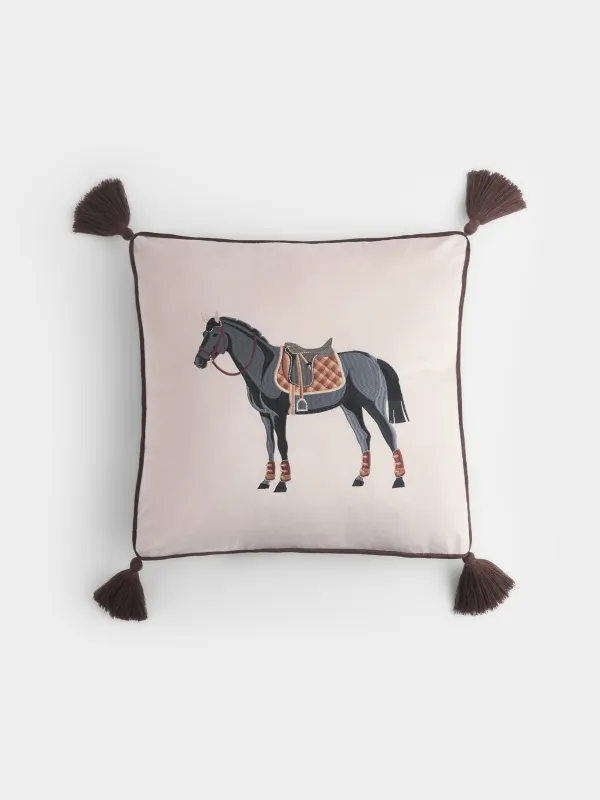 Подушка декоративная, 45х45 см, с кисточками, Конь, Warhorse, image-0