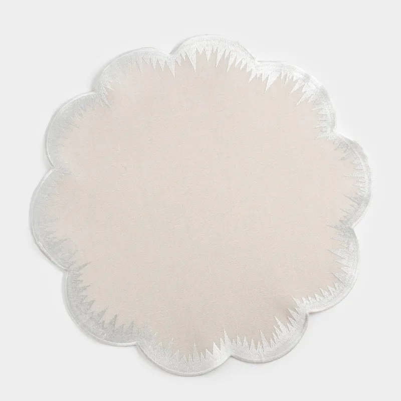 Салфетка под приборы, 38 см, полиэстер, фигурная, серо-бежевая, Волнистые края, Melange